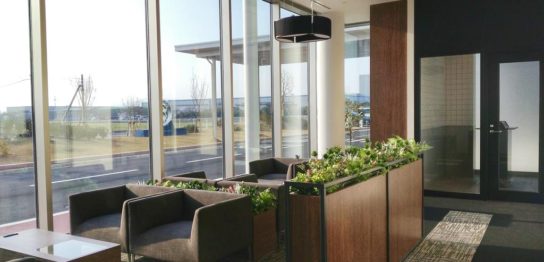 ラウンジ　デザイン